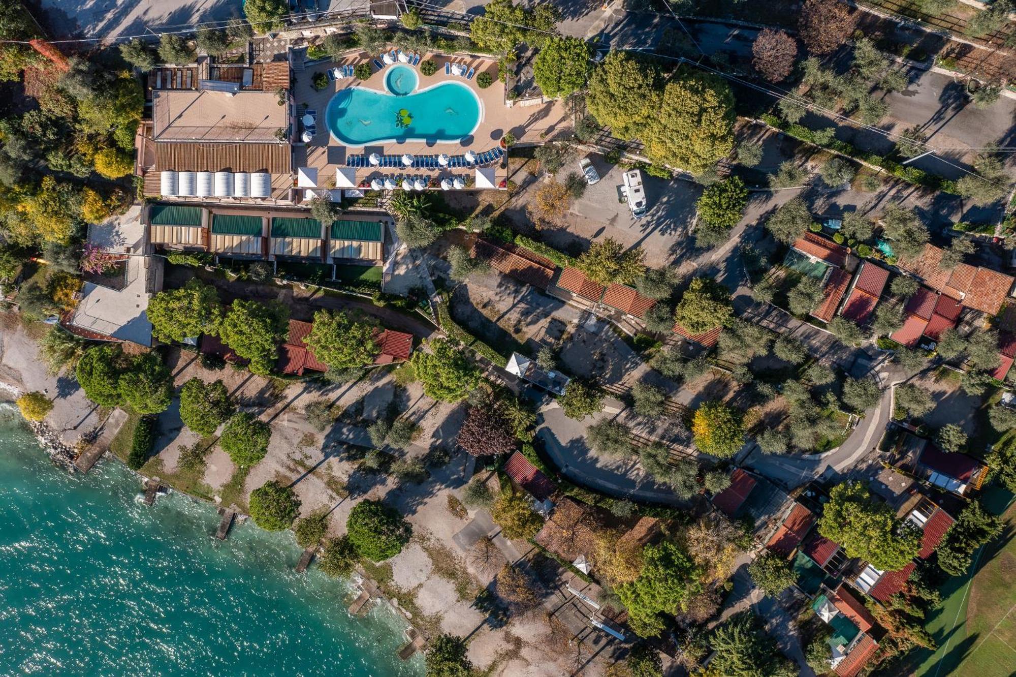 Camping Park Garda Limone sul Garda Exterior foto